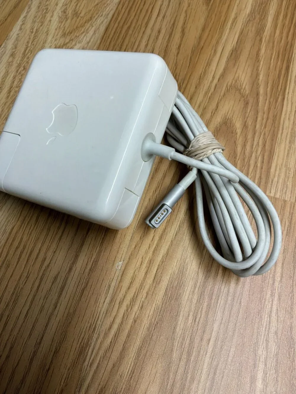 Apple 85W MagSafe Power Adapter Charger A1343 – for MacBook / MacBook Pro